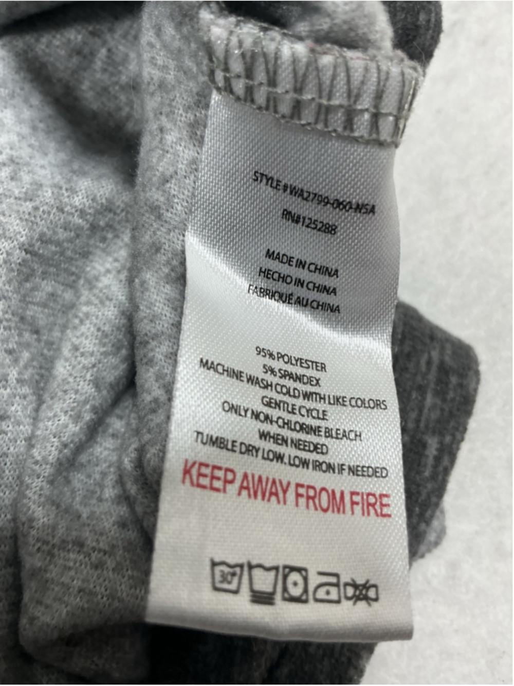Womans Rae Dunn Pullover Shirt Large Gray Long Sleeve “Believe” Graphic - Picture 5 of 7
